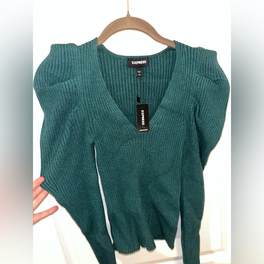 Express NWT Stretch Ribbed Emerald Green Sz XXS V-Neck Long Puff Sleeve Sweater